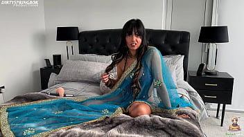 video pakistani bhabi aaliyah yasin fucks her pussy whilst speaking urdu porn